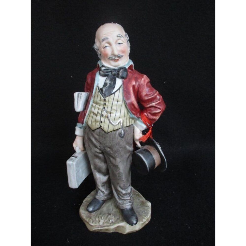 Vintage Arnart Customers Man by Pucci #3178 Porcelain Figurine